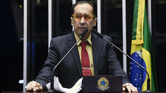 Relatório da reforma tributária no Senado retira 'taxa do agro' do texto