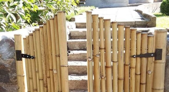 Separe ambientes com uma porta feita de artesanato com bambu