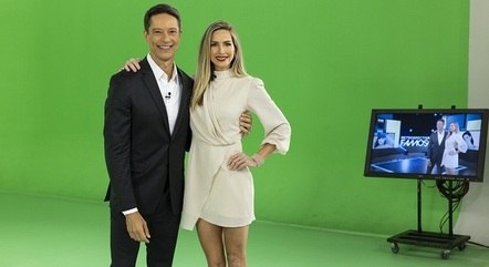 Sergio Aguiar e Mariana Weickert  apresentam a "Retrospectiva dos Famosos"