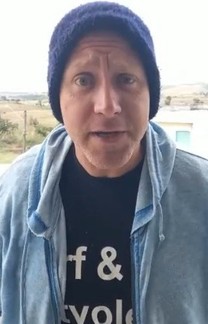 Ator que interpretou 'Cabeção' estava 'trancafiado' em clínica (Reprodução)