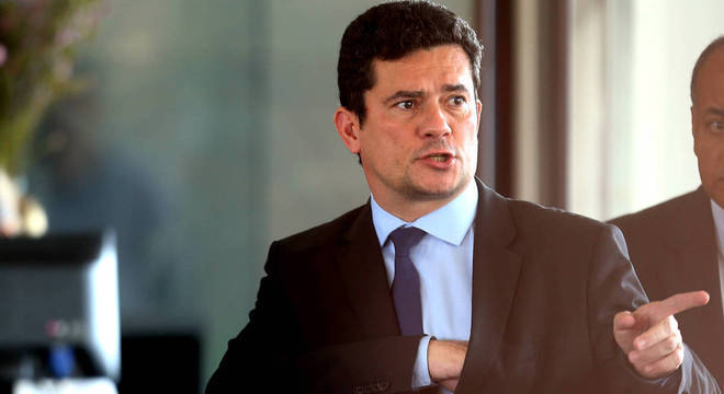 Sergio Moro estuda acabar com 