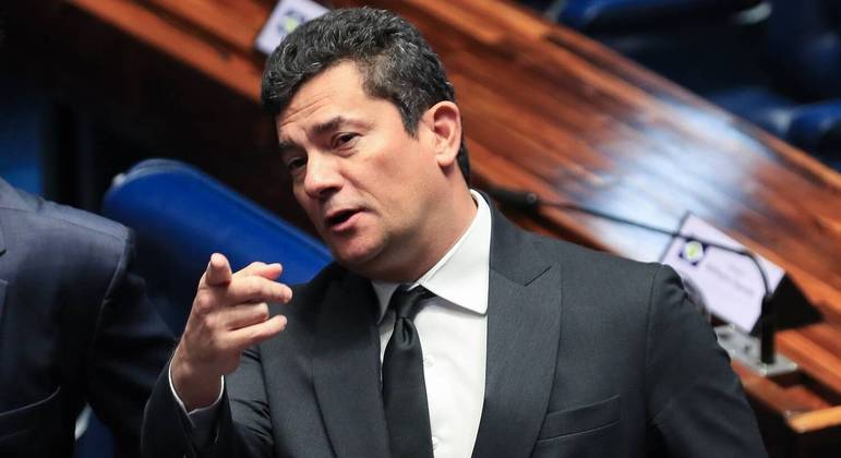 Moro em discurso na tribuna do Senado, quando falou sobre atentado contra ele e sua família