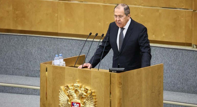 Ministro das Relações Exteriores da Rússia, Sergey Lavrov, faz discurso no Parlamento