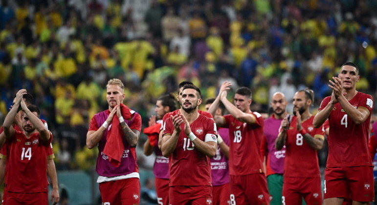 Seleção da Sérvia considera normal a derrota para o Brasil na estreia da Copa