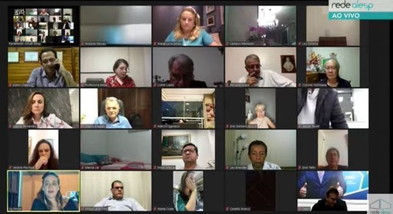 Isa Penna fala durante sessão virtual que votou a suspensão de Fernando Cury  na Alesp