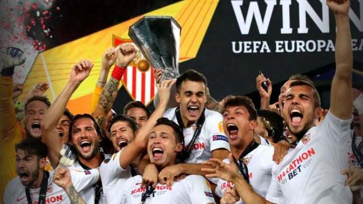Sevilla (Espanha): sete títulos conquistados, em 2005/2006, 2006/2007, 2013/2014, 2014/2015, 2015/2016, 2019/2020 e 2022/2023. 