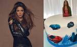 Shakira, ganha de fãs, bolo de aniversário com Ferrari, Twingo e Casio