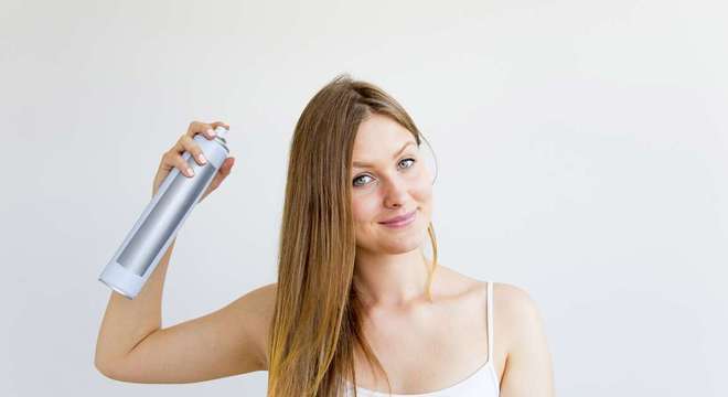 Shampoo a Seco: o que é, como usar e melhores produtos