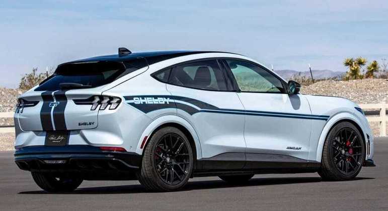 Segundo sites europeus, o esportivo deverá fazer de zero a 100 km/h em menos de 3,7 segundos