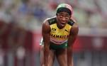 A jamaicana Shelly-Ann Fraser-Pryce apareceu toda estilosa com seu cabelo verde e rosa para correr na final dos 200 m rasos do atletismo