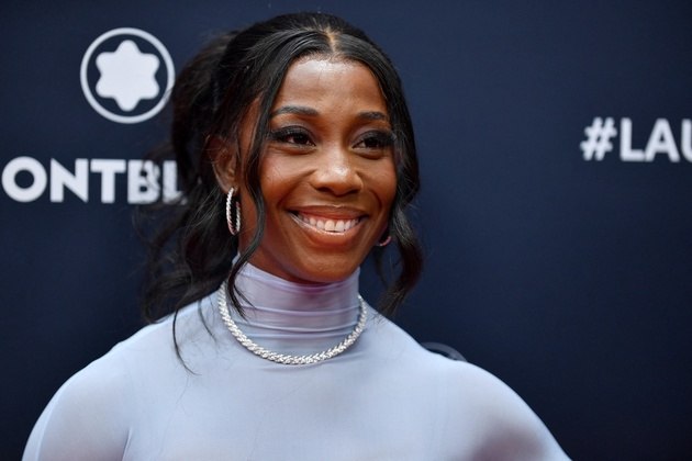 Prêmio Laureus de Melhor Atleta Mulher do Ano: Shelly-Ann Fraser-PryceA jamaicana do atletismo esteve na premiação e levou a estatueta para casa. Responsável por quebrar o recorde de possuir cinco títulos nos 100 m nos Campeonatos Mundiais, Shelly-Ann disputava a categoria com a nadadora Katie Ledecky, a velocista Sydney McLaughlin-Levrone, a futebolista Alexia Putellas, Mikaela Shiffrin, do esqui, e a tenista Iga Świątek