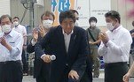 Em julho deste ano, o ex-primeiro-ministro do Japão Shinzo Abe morreu após ser baleado durante um comício na localidade de Nara, perto de Kyoto. O autor do ataque foi um homem de 41 anos, desempregado e que nutria rancor pelo político