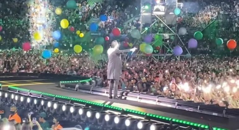 Suspeitos de cometer furto são presos durante show de cantor sertanejo em São Paulo