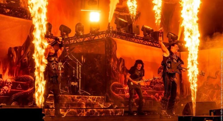 Manowar voltou a tocar em São Paulo neste sábado, após oito anos