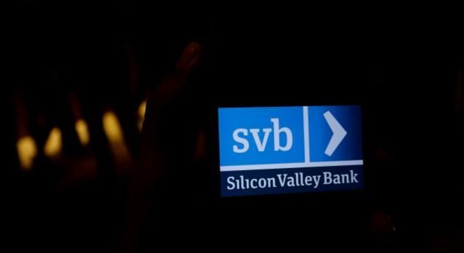 Falência do Silicon Valley Bank criou temores nos setores de tecnologia e finanças