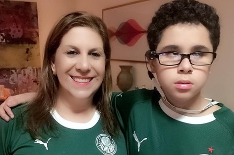 HÃ¡ cinco anos mÃ£e e filho vÃ£o aos jogos do VerdÃ£o