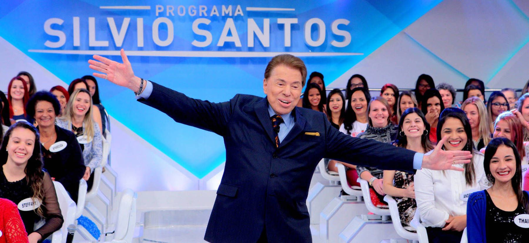 Silvio Santos em seu habitat natural, junto da platéia (Lourival Ribeiro/SBT/Divulgação)