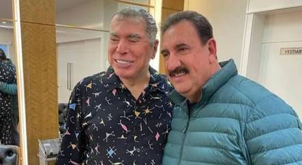 Silvio Santos e Ratinho em uma foto antiga, mas os dois estiveram juntos, há poucos dias, nos Estados Unidos