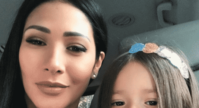 Simaria com a filha Giovanna