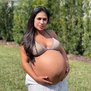 Simone Mendes grávida de Zaya