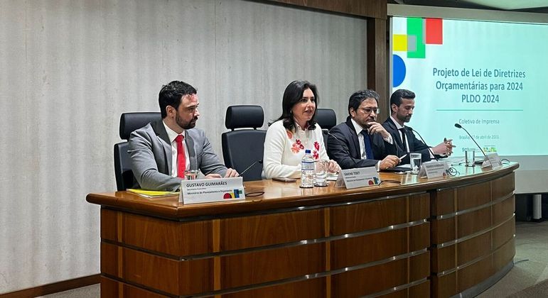 Ministra do Planejamento, Simone Tebet, apresenta Projeto da Lei de Diretrizes Orçamentárias