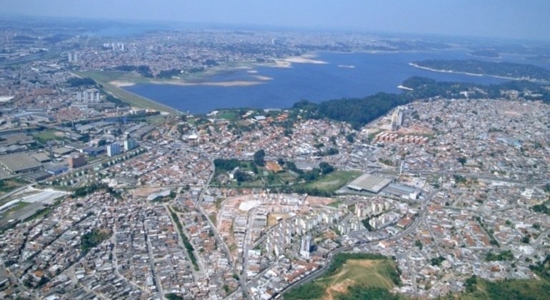 SP inicia obras de saneamento para despoluir a represa Guarapiranga