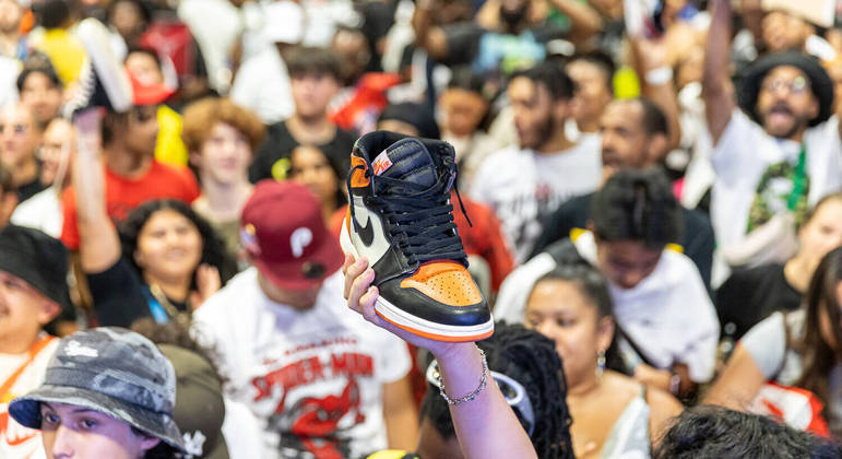 A Sneaker Con promove o encontro de diversos apaixonados por modelos de tênis
