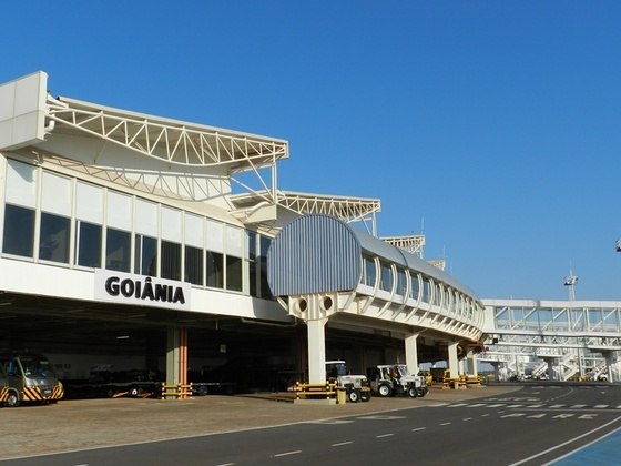 Só no aeroporto de Goiânia, mais de 2 mil objetos foram encontrados pelos corredores ou em instalações do terminal e levados para o depósito. 