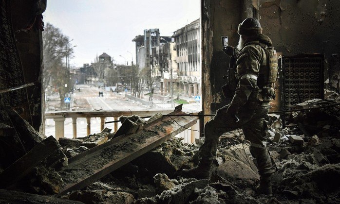 Em abril, as tropas russas conseguiram conquistar a cidade de Mariupol, no sul da Ucrânia, grande ponto estratégico da ofensiva russa