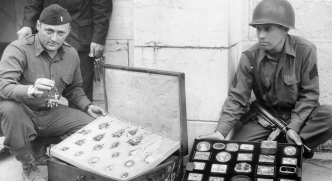 Em 1945, Aliados vitoriosos encontraram grandes quantidades de itens roubados por nazistas