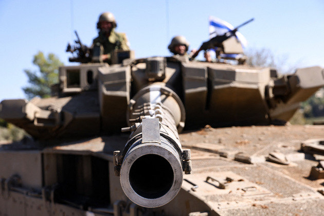 17º dia — Os Estados Unidos pediram a Israel queatrasasse sua incursão por terra na Faixa de Gaza. Os EUA temiam que a incursãopudesse levar a mais mortes de civis palestinos 