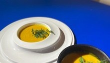 Prosa na Cozinha: Aprenda a fazer uma sopa de cenoura e tangerina