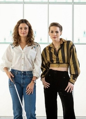 Sophie Charlotte e Leticia Colin  estão em "Todas as Flores"