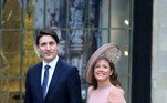 Casada com o primeiro-ministro canadense, Justin Trudeau, Sophie Trudeau estava de rosa-claro. A canadense aposotu em um vestido midi, com mangas bufantes de tule