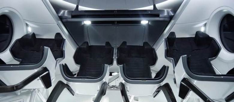 Crew Dragon vai levar até quatro tripulantes durante missões até a estação espacial