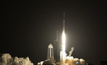 A SpaceX enviou quatro astronautas à Estação EspacialInternacional (ISS) nesta sexta-feira (23), a terceira missão desse tipo do grupoprivado desde que os Estados Unidos retomaram voos habitados ao espaço