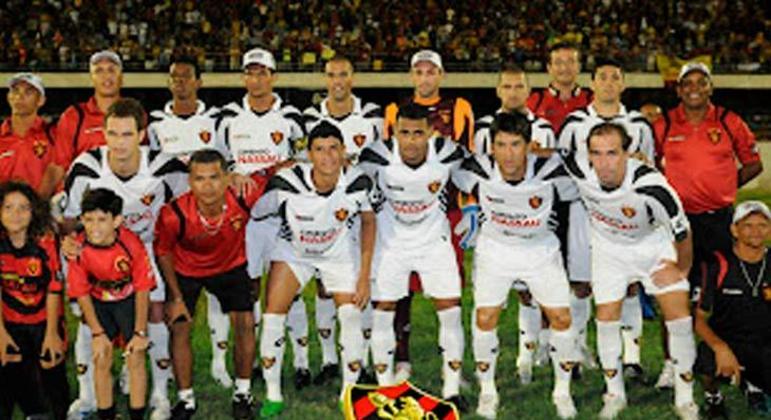 SPORT: duas participações (1988 e 2009).