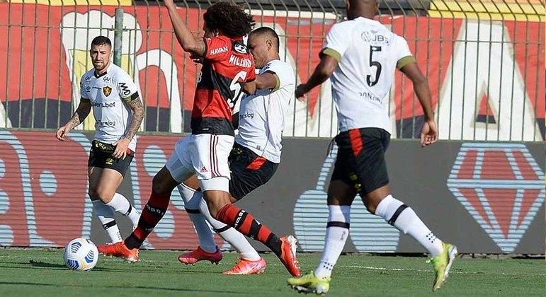 A atitude chocante de Everton Ribeiro contra o Volta Redonda que  surpreendeu a todos no Flamengo