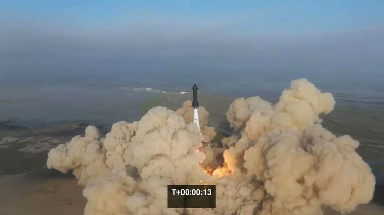 A empresa SpaceX, do bilionário Elon Musk (dono do Twitter e da Tesla), perdeu pelo menos 2 bilhões de dólares (cerca de R$ 10 bilhões) com a explosão do Starship, o maior e mais potente foguete do mundo, nesta quinta-feira (20)
