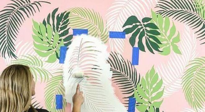 Stencil para parede com folhagens