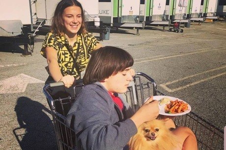 Will e Eleven, de 'Stranger Things', aparecem em fotos de bastidores -  Entretenimento - R7 Cinema