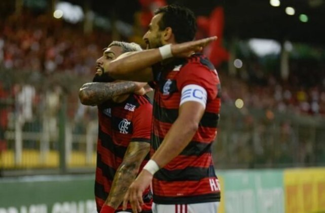 Sua estreia com a camisa rubro-negra foi no empate em 1 a 1 com o Resende, válido pelo Cmapeonato Carioca. Foto: Alexandre Vidal/Flamengo