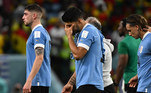 Suarez chorou com a eliminação uruguaia ainda na primeira fase