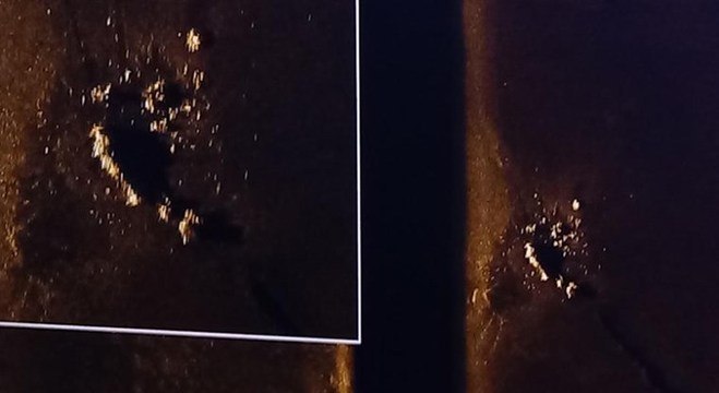 Imagem mostra destroços, que podem ser de submarino, no fundo do mar