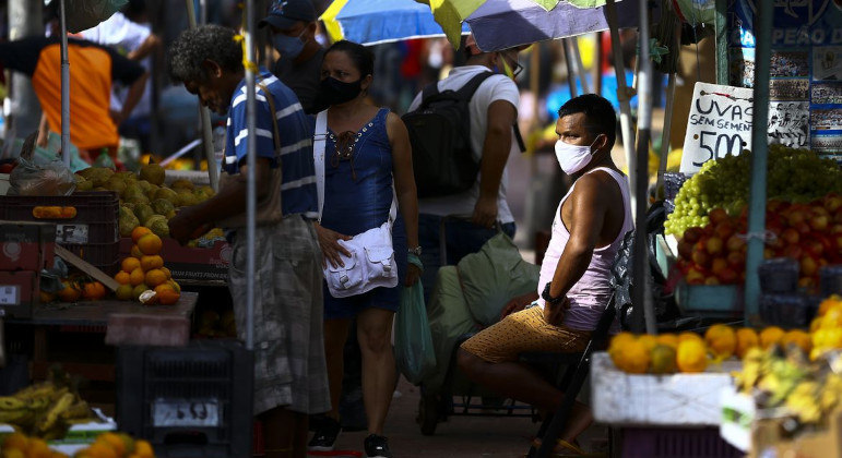 Prefeitura local recomenda isolamento por 14 dias de pessoas com sintomas 