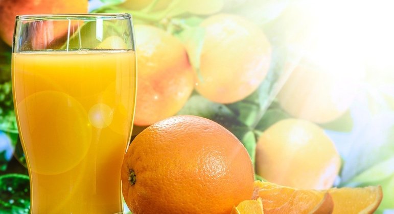 Laranja age em proteína biomarcadora da função das células que sintetizam e secretam a insulina