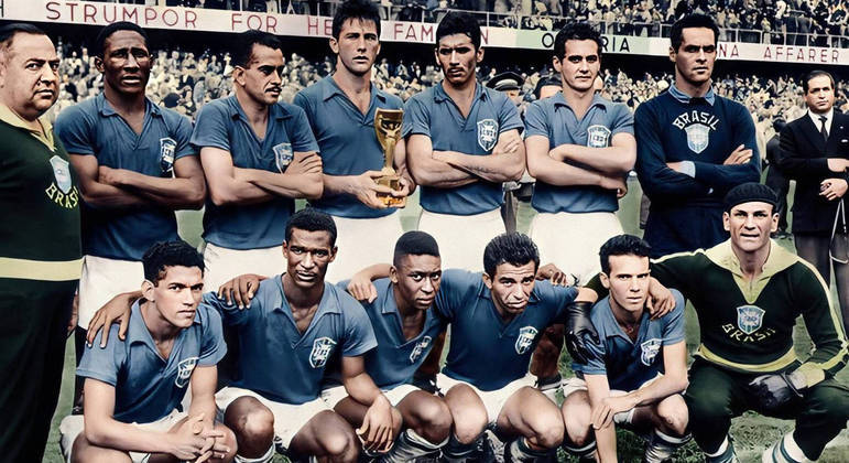 Em 1958, de camisas azuis