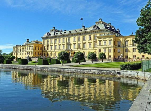 SUÉCIA  (Europa)- 83 pontos - Capital:  Estocolmo. População: 10,4 milhões. 
