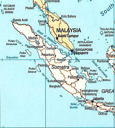 Sumatra, também chamada de Samatra, é a sexta maior ilha do mundo e a maior ilha que fica integralmente na Indonésia. Tem 50 milhões de habitantes numa área de 473 mil km².
