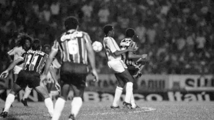 Supercopa de 1990: Grêmio campeão, Vasco da Gama vice.
